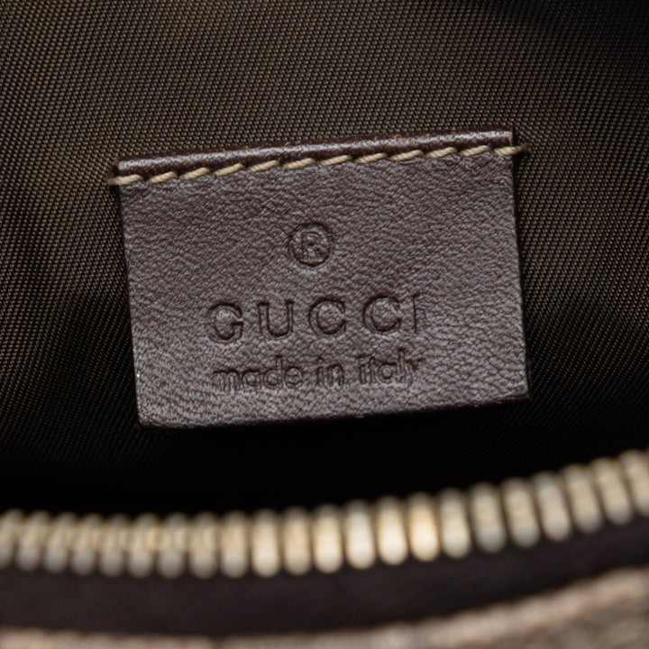 Gucci GG Supreme Pochette