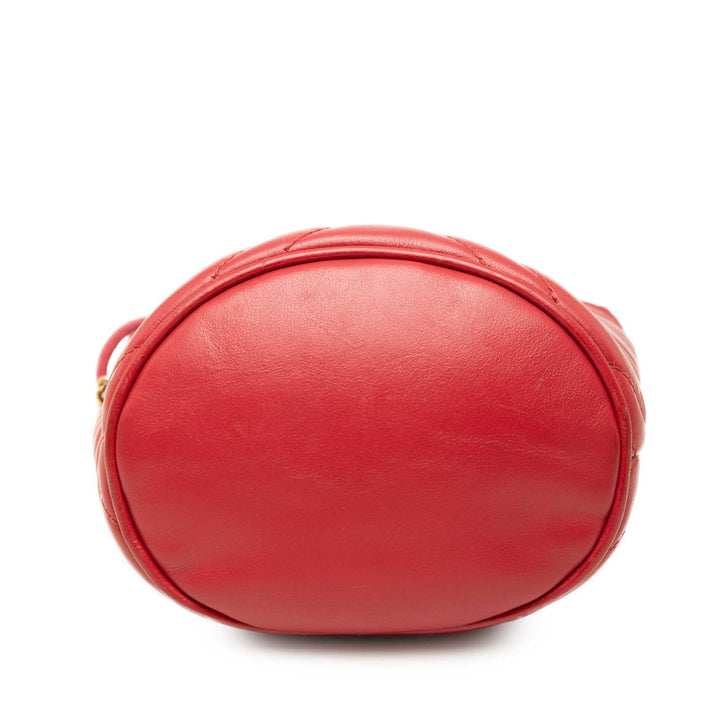 GG Marmont Matelasse Sac seau Petit Cuir de veau Rouge