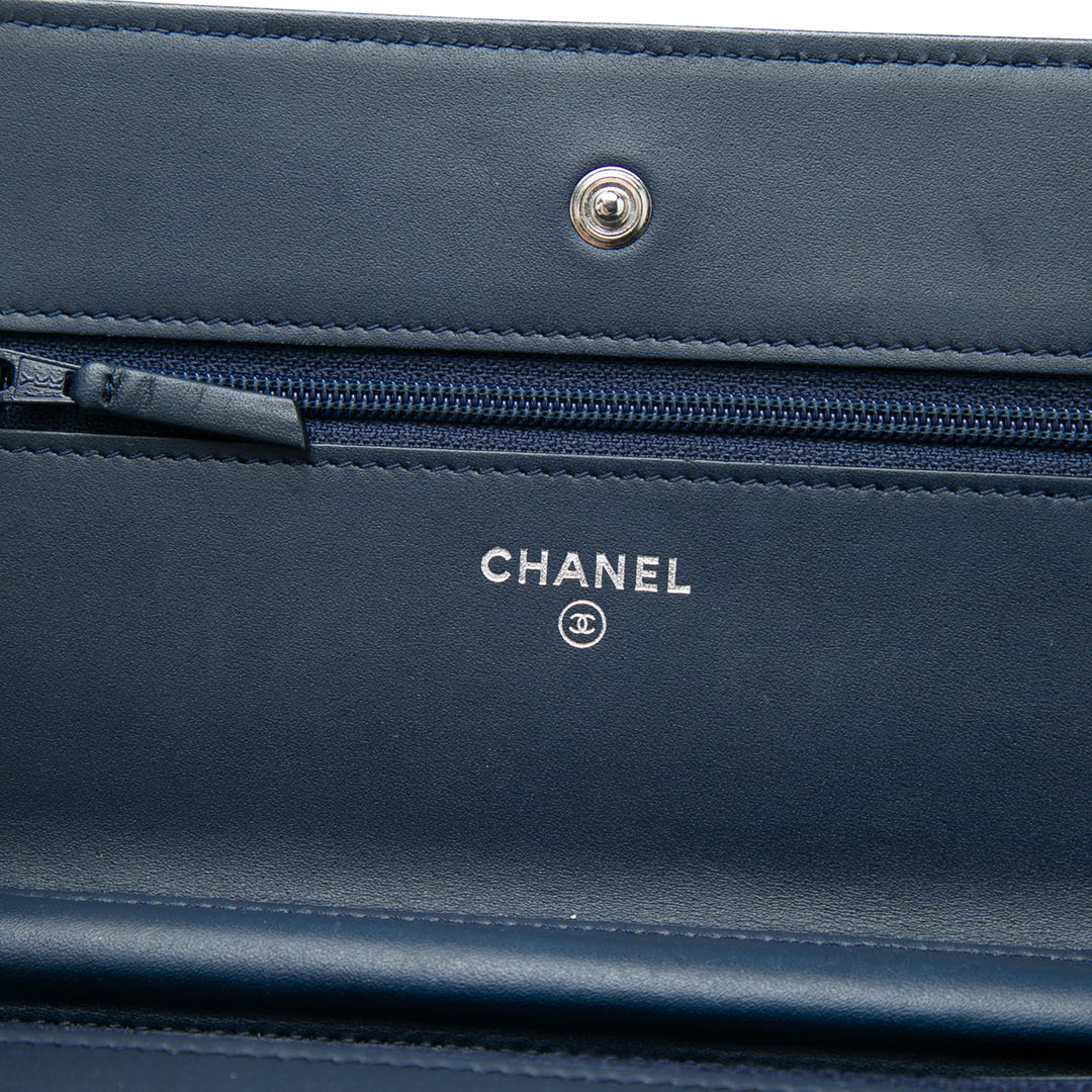 Chanel CC Matelassé Wallet on Chain Bleu – vue 5 – GABY PARIS