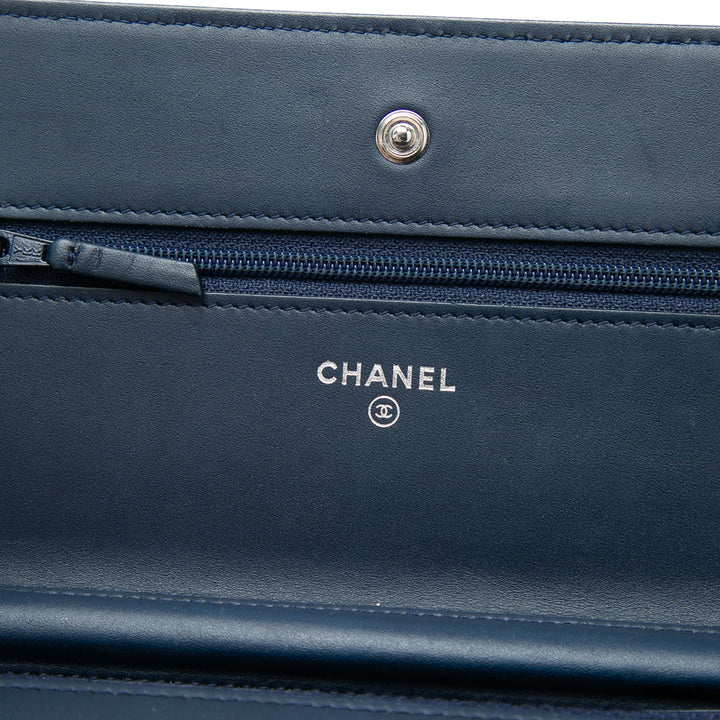 Chanel CC Matelassé Wallet on Chain Bleu – vue 5 – GABY PARIS
