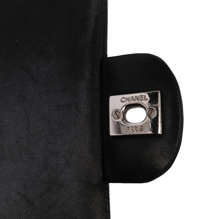 Medium Classic Patent Double Flap Black - Gaby Paris