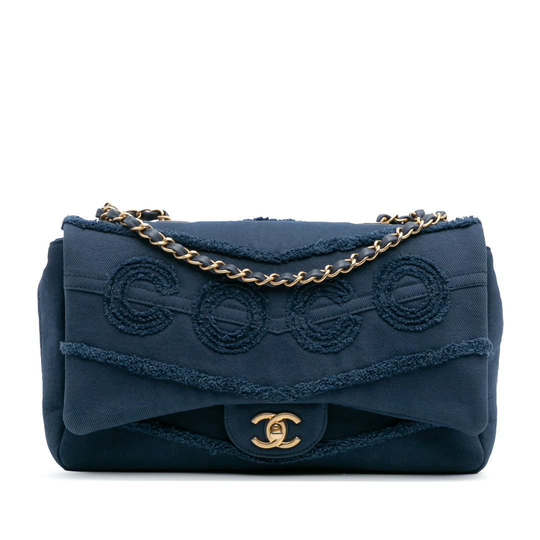 Chanel Jumbo Chevron Jean Fringe Coco Flap Bleu – GABY PARIS Authentique