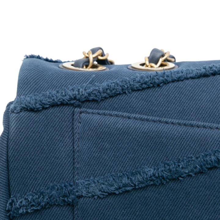 Chanel Jumbo Chevron Jean Fringe Coco Flap Bleu – GABY PARIS Authentique
