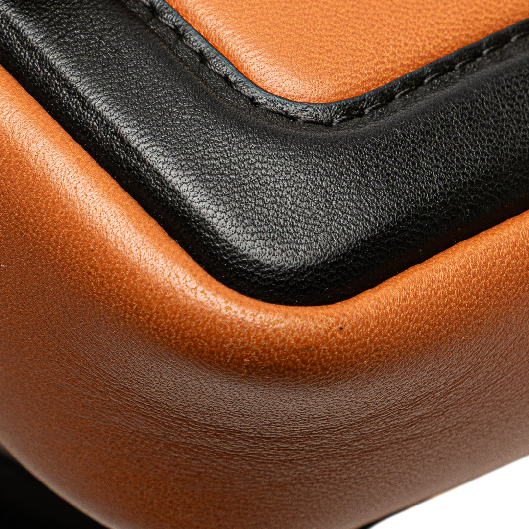 Bicolore Apolo Baguette à chaîne Sac Mini nappa Noir