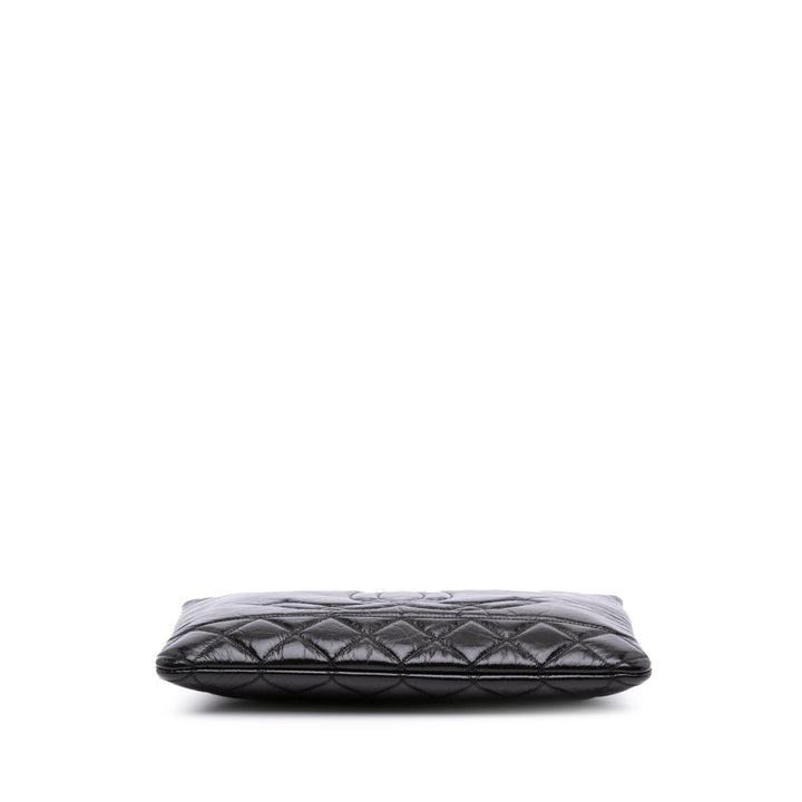 Medium Shiny Aged Calfskin O Case Clutch Black - Gaby Paris