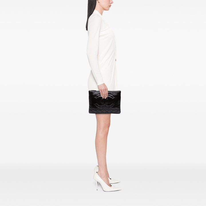 Medium Shiny Aged Calfskin O Case Clutch Black - Gaby Paris