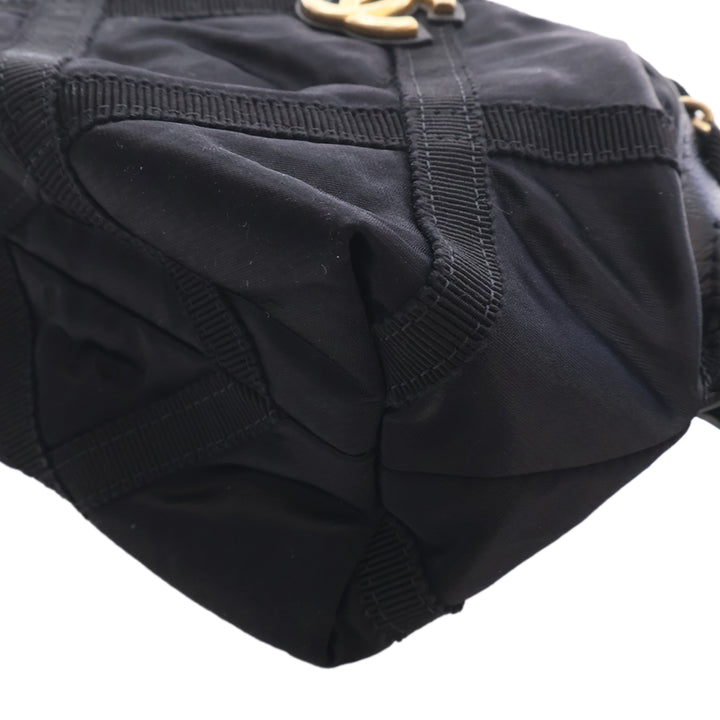 Grosgrain Lifestyle Pochette avec chaîne Noir