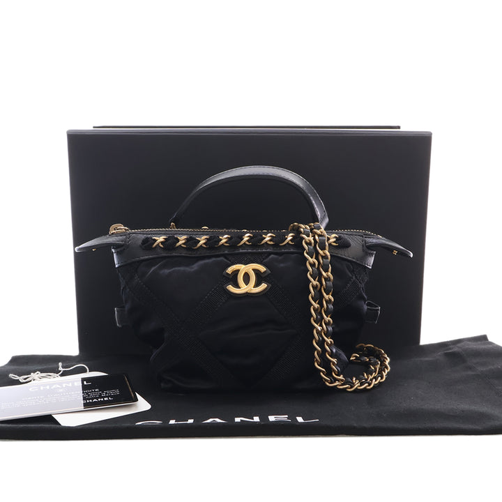 Grosgrain Lifestyle Pochette avec chaîne Noir