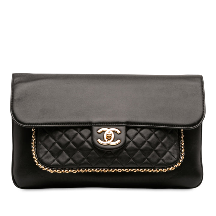 Chanel Matelassé Cuir d’agneau CC Unchained à rabat Pochette