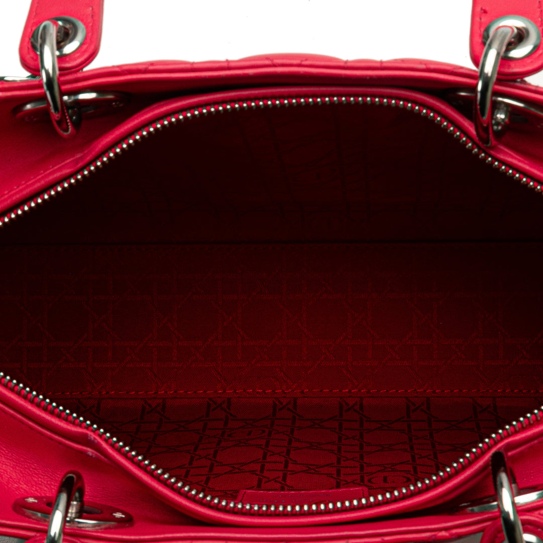 Dior Large Cuir d’agneau Cannage Lady Dior