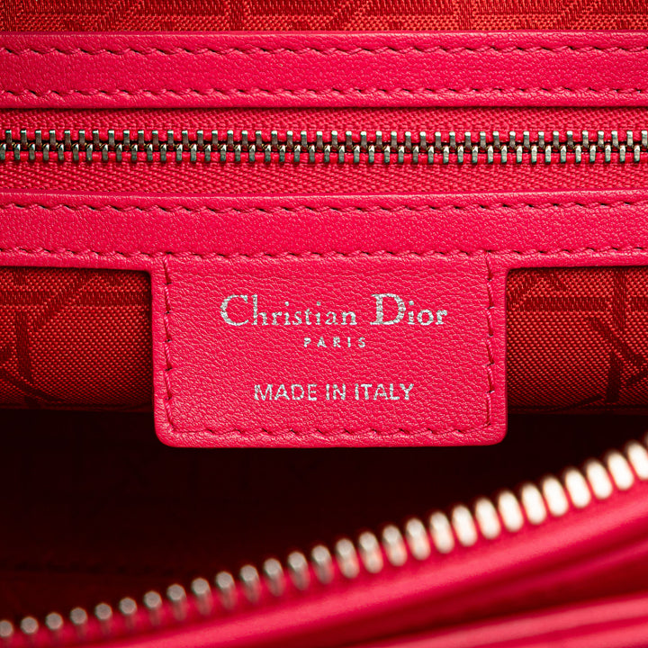 Dior Large Cuir d’agneau Cannage Lady Dior