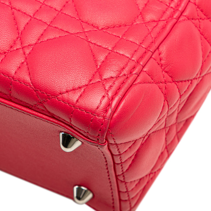 Dior Large Cuir d’agneau Cannage Lady Dior