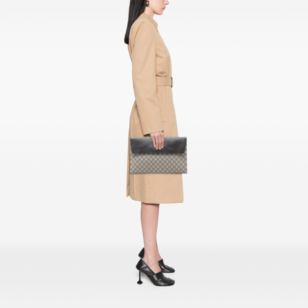 Gucci Enveloppe Pochette Toile GG Supreme