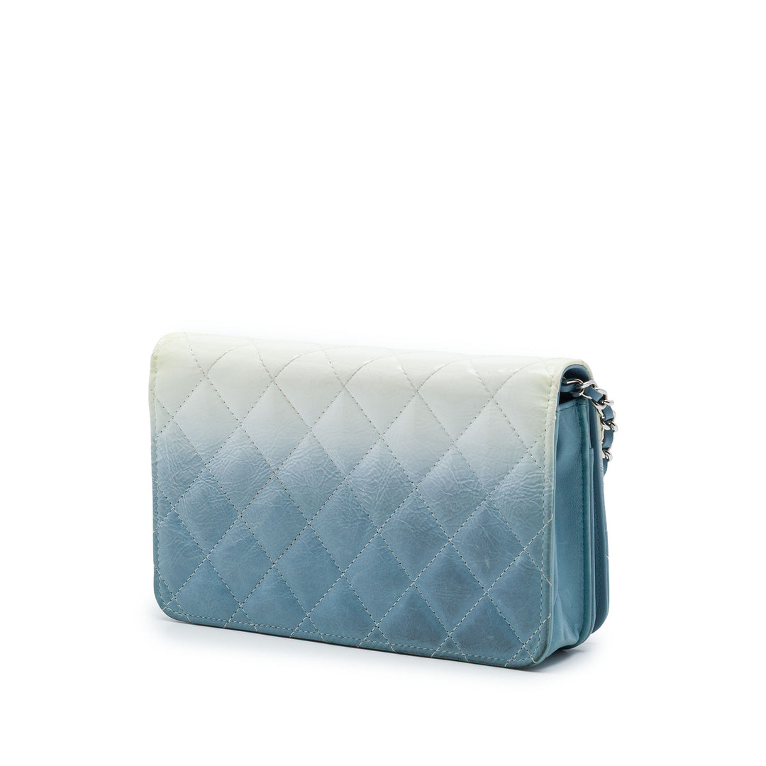 Chanel CC Matelassé Ombre Cuir verni et vieilli Cuir de veau Cristal Wallet on Chain