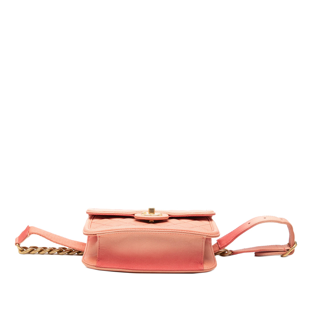 Chanel Matelassé Sunset On The Sea à rabat Sac ceinture Cuir caviar