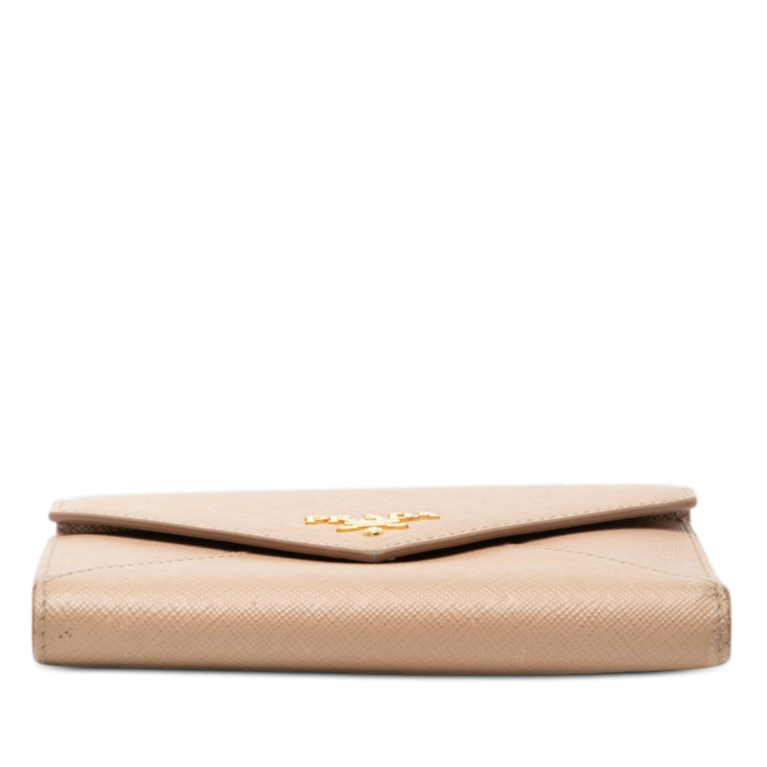Prada Saffiano Trifold Envelope Portefeuille
