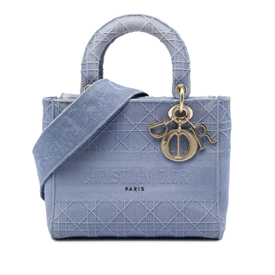 Dior Sac à main Lady D-Lite Cannage brodé Moyen Bleu – vue principale – GABY PARIS
