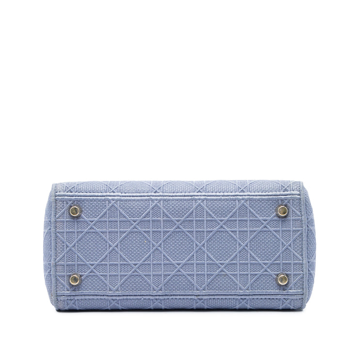 Dior Sac à main Lady D-Lite Cannage brodé Moyen Bleu – vue 3 – GABY PARIS