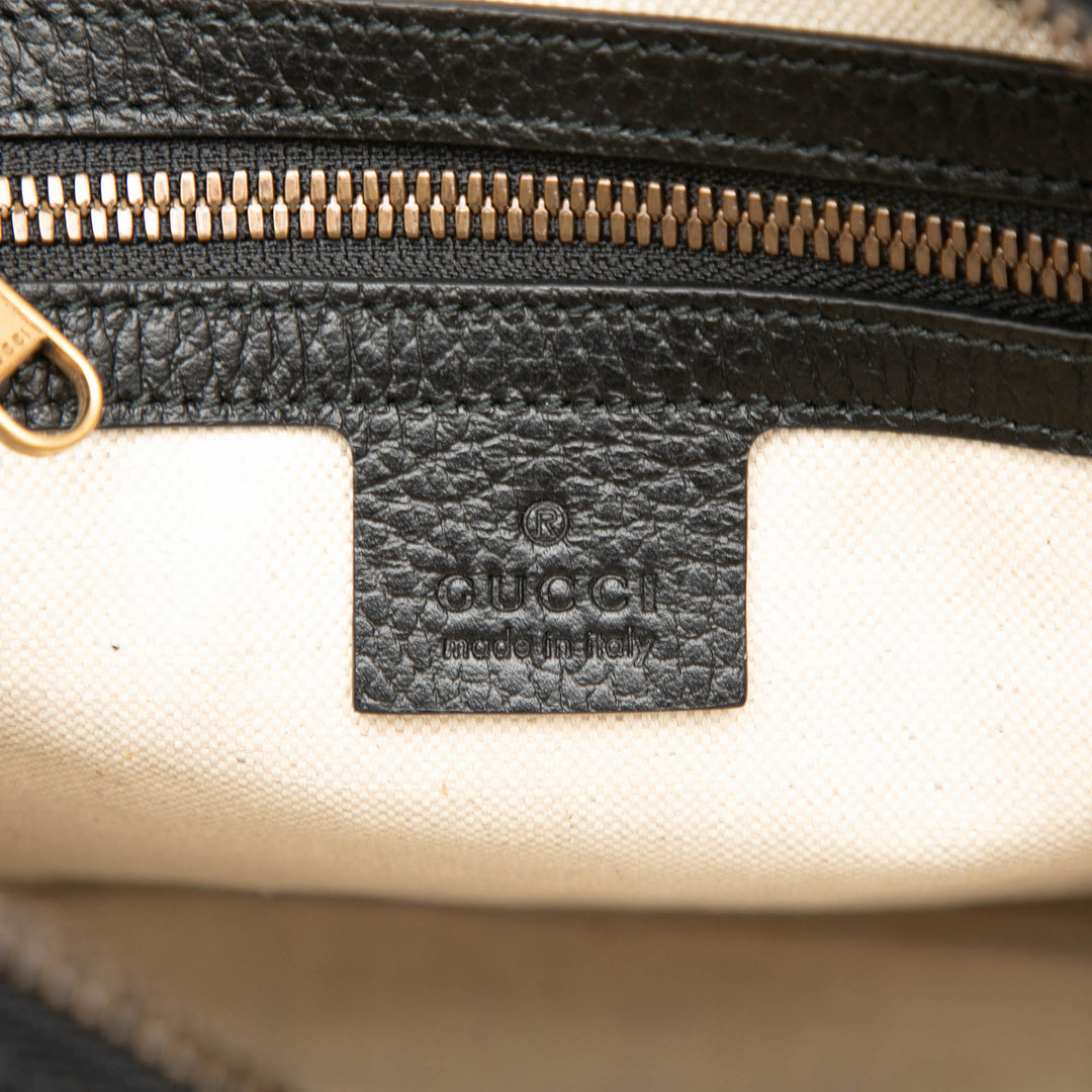 Gucci Cuir de veau grainé Logo Sac porté croisé