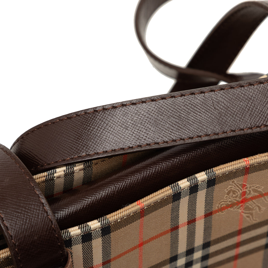 Burberry Haymarket Check Cabas Beige – vue 6 – GABY PARIS