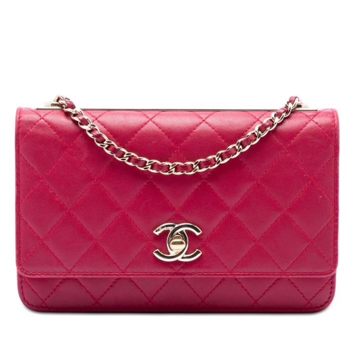Chanel Matelassé Cuir d’agneau Trendy CC Wallet on Chain