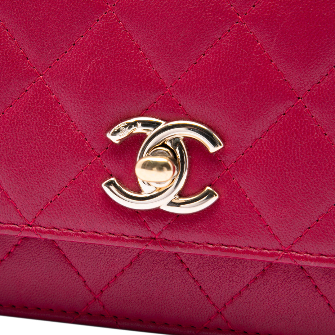 Chanel Matelassé Cuir d’agneau Trendy CC Wallet on Chain