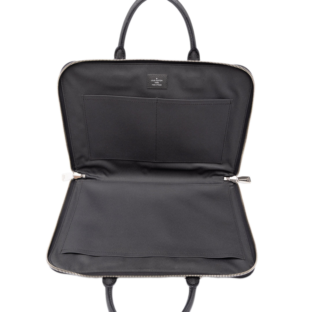 Louis Vuitton Porte-documents Taiga Porte Documents Slim Noir – vue 4 – GABY PARIS