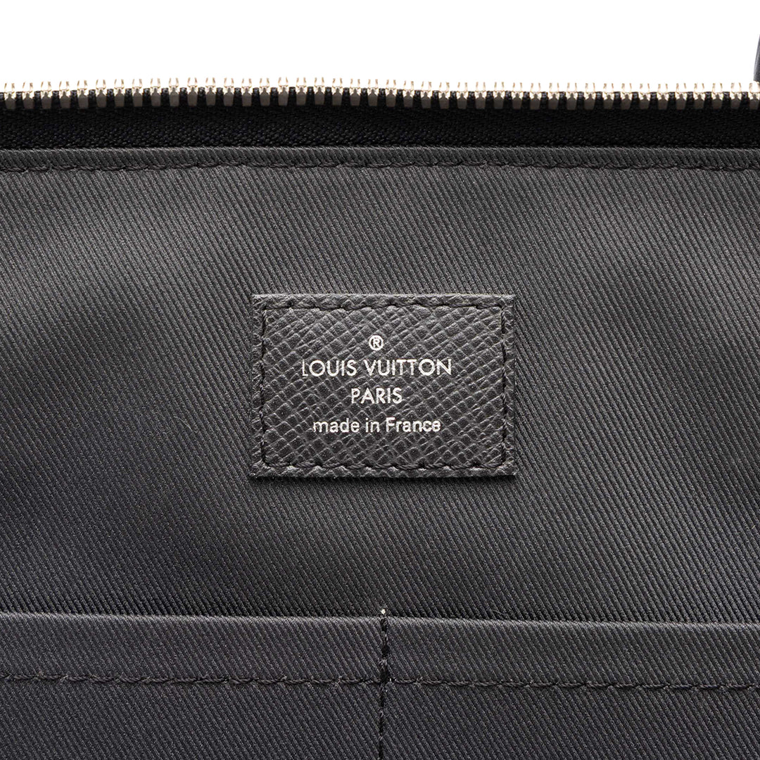 Louis Vuitton Porte-documents Taiga Porte Documents Slim Noir – vue 5 – GABY PARIS