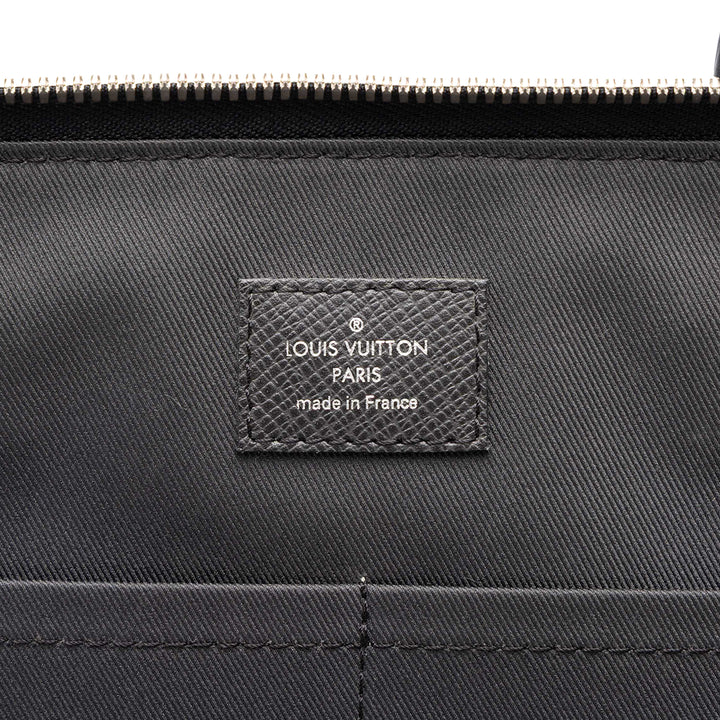 Louis Vuitton Porte-documents Taiga Porte Documents Slim Noir – vue 5 – GABY PARIS