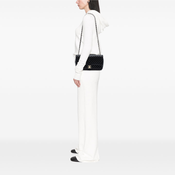 Chanel CC Chevron Matelassé Cuir d’agneau Simple rabat
