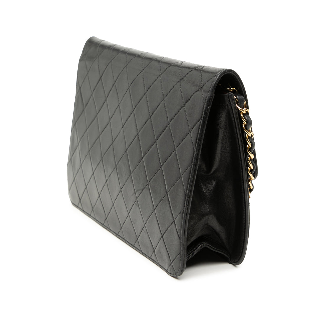 Chanel Medium CC Matelassé Cuir d’agneau Simple rabat