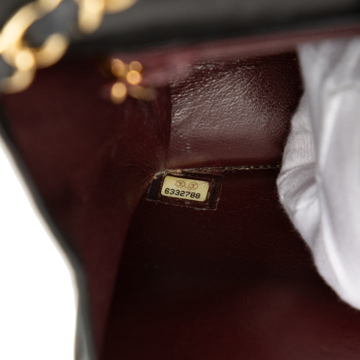 Chanel Medium CC Matelassé Cuir d’agneau Simple rabat