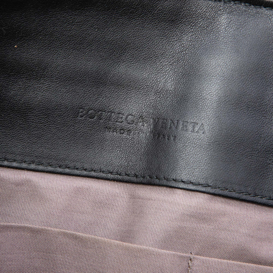 Bottega Veneta Pochette Intrecciato Surpiqué nappa Noir – vue 5 – GABY PARIS