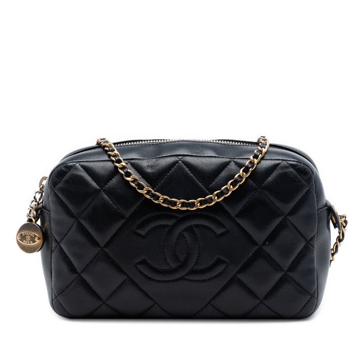 Chanel CC Matelassé Cuir d’agneau Diamond Sac caméra