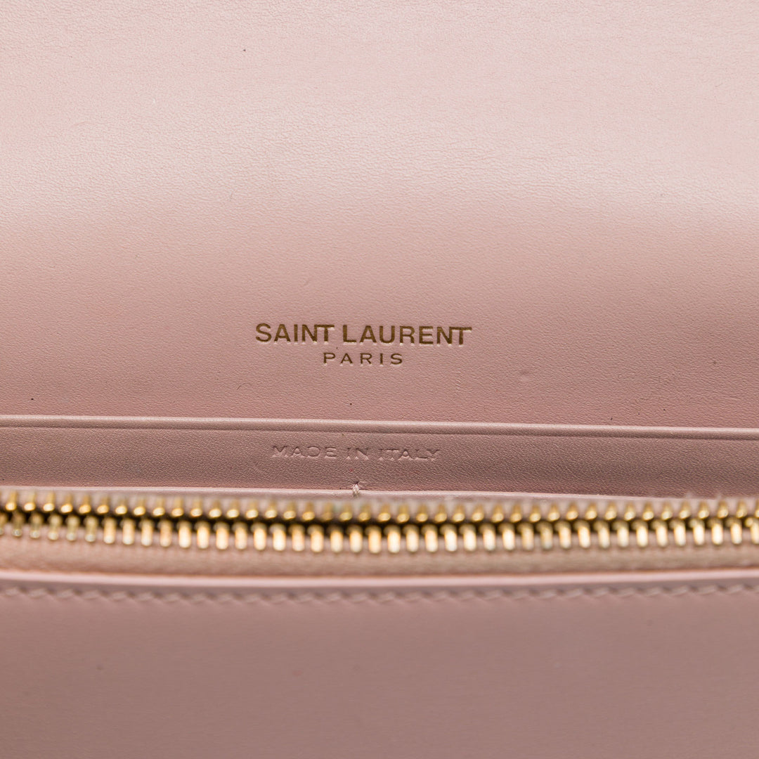 Kate Pompon Wallet on Chain Cuir de veau lisse Rose