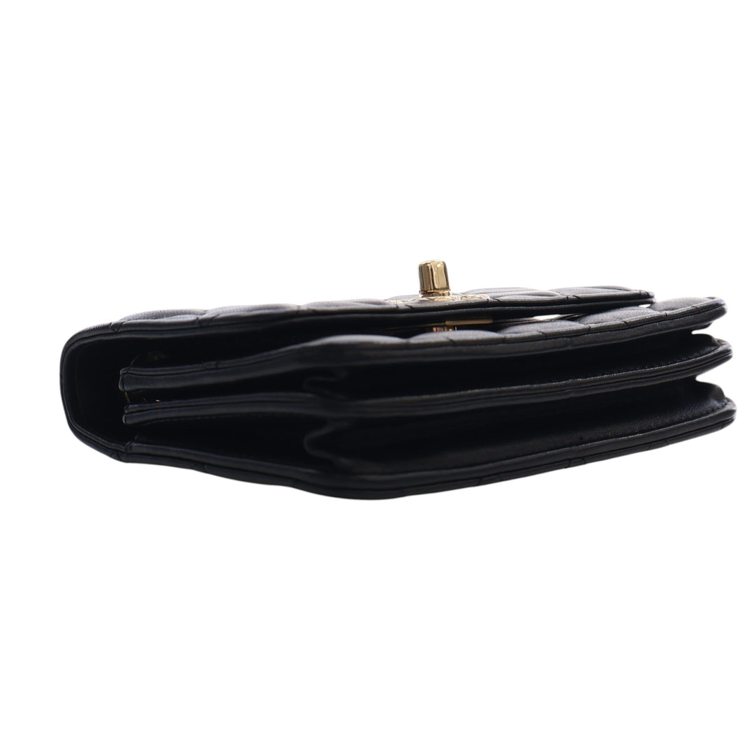 Chanel Mini Matelassé Cuir d'agneau Trendy CC Wallet on Chain