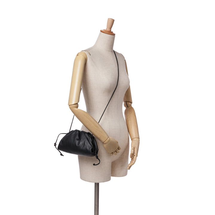 Bottega Veneta Cuir d’agneau The Mini Pochette Sac porté croisé Noir