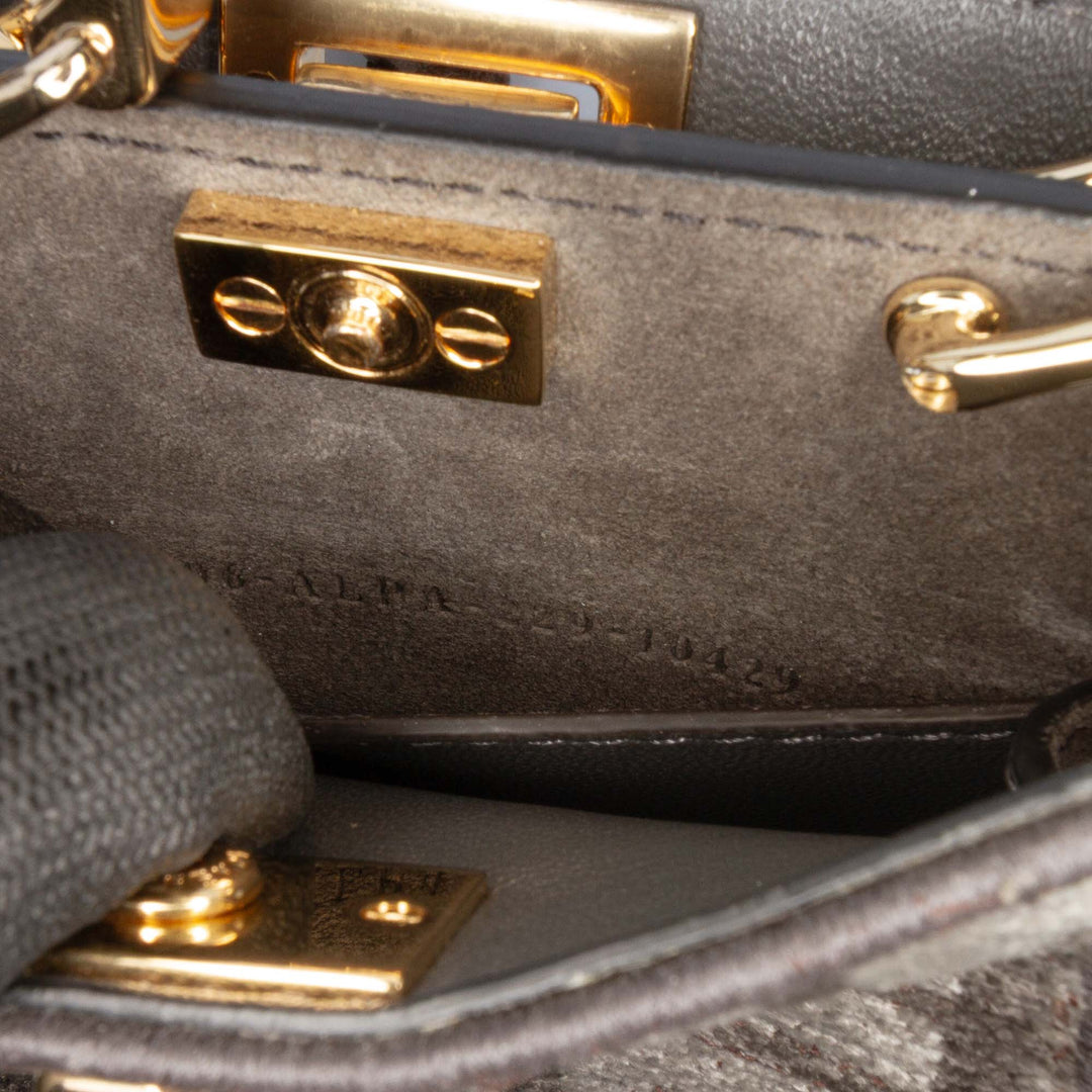 Fendi Nano Zucca Cashmere Peekaboo ISeeU Maxi Handle Bag Gris – GABY PARIS Authentique