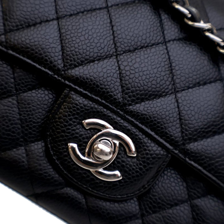 Chanel Medium Classic Caviar Double rabat