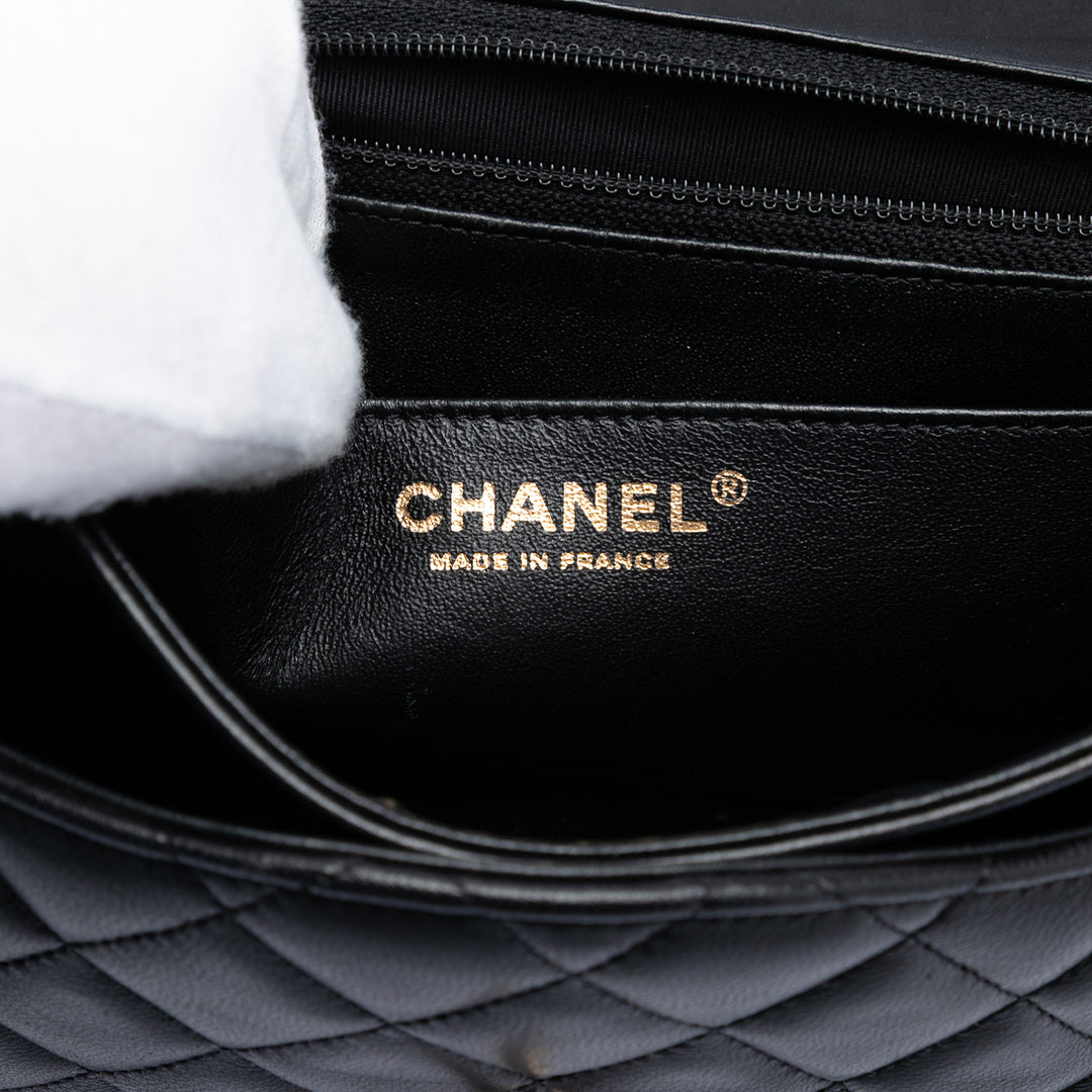Chanel Medium Classic Cuir d’agneau Valentines Heart Charms Simple rabat