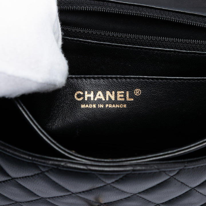 Chanel Medium Classic Cuir d’agneau Valentines Heart Charms Simple rabat
