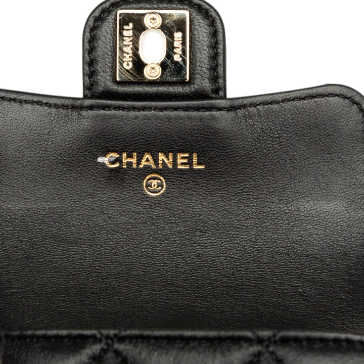 Chanel Porte-monnaie CC Matelassé à rabat Arm Cuir d'agneau Noir – vue 5 – GABY PARIS