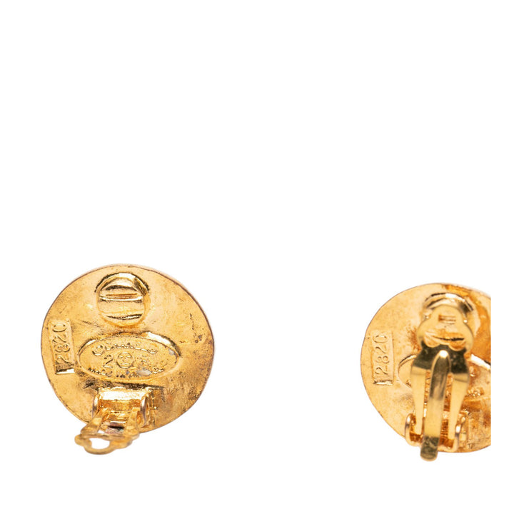 Chanel Boucles d'oreilles CC Rond À clip plaqué or – vue 3 – GABY PARIS