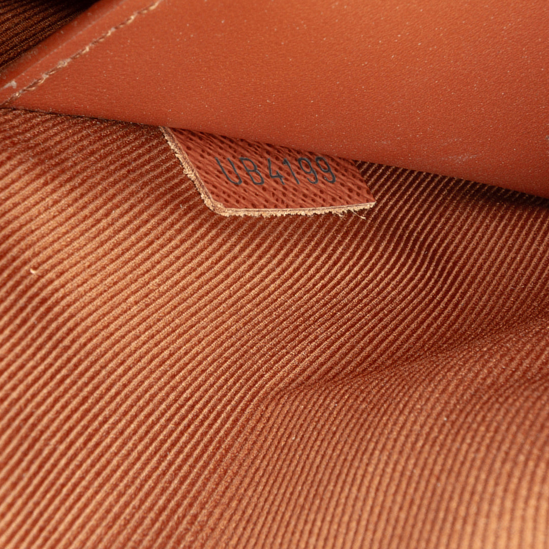 Louis Vuitton Monogram Legacy Chain Pochette Marron – GABY PARIS Authentique