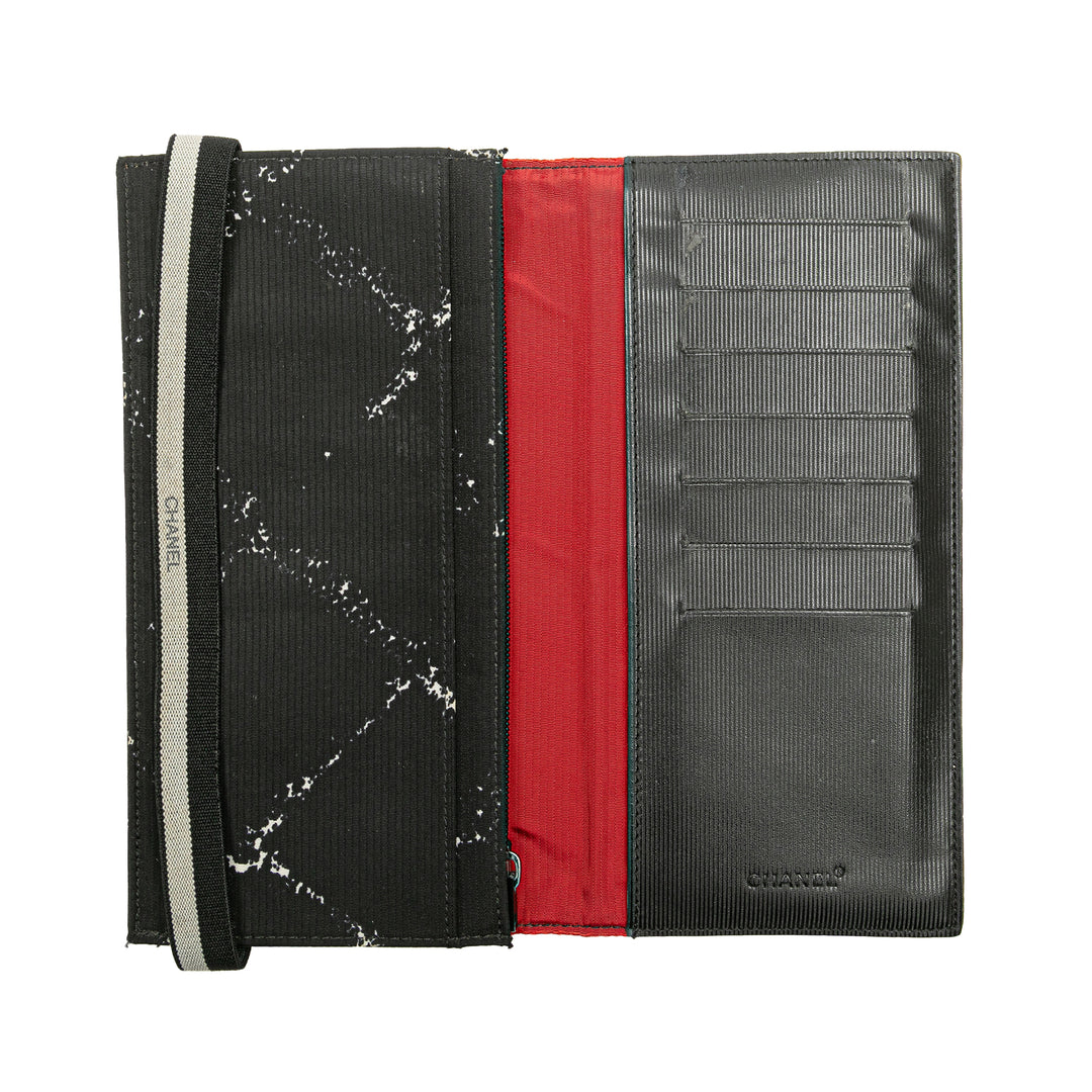 Old Travel Line Nylon Bifold Long Wallet Black - Gaby Paris