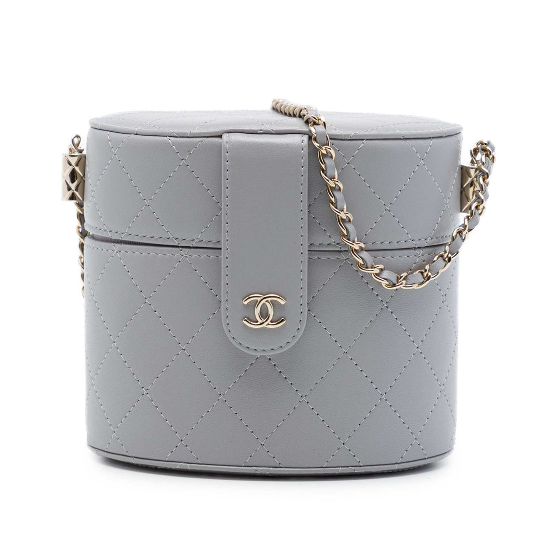 Chanel Matelassé CC Allure Vanity Petit Cuir d'agneau Gris