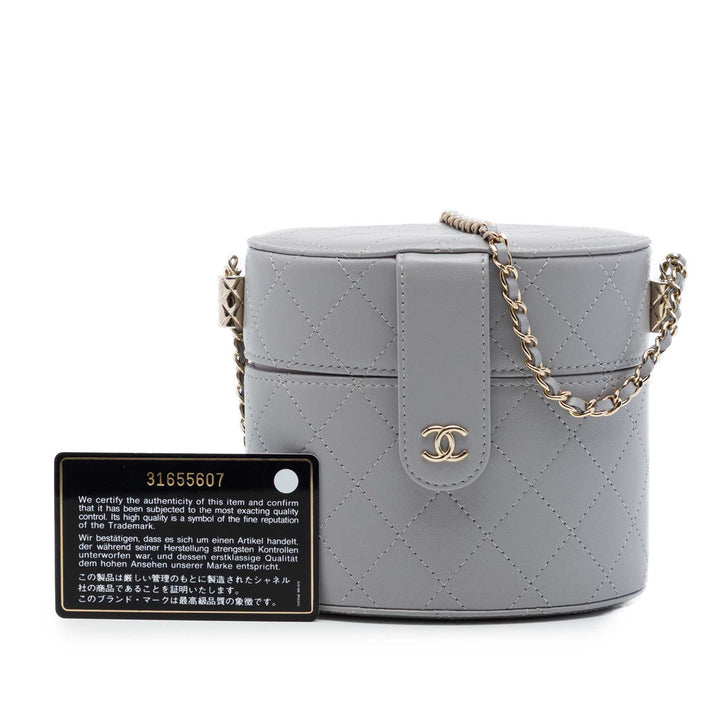 Chanel Matelassé CC Allure Vanity Petit Cuir d'agneau Gris