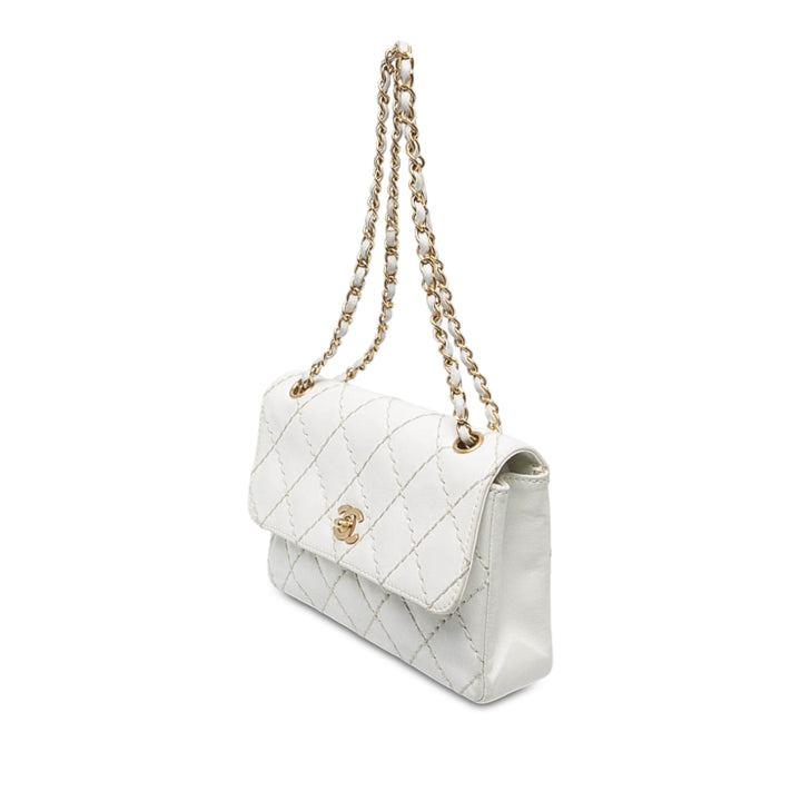 Chanel Wild Stitch Rabat simple Moyen Cuir d'agneau Blanc – vue 2 – GABY PARIS