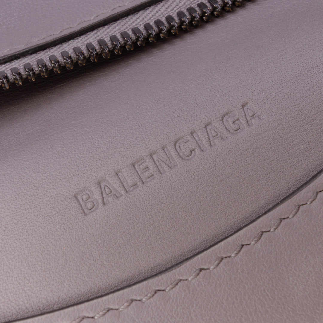 Balenciaga Small Smooth Cuir de veau Motocross Neo Classic City Sac cartable Gris