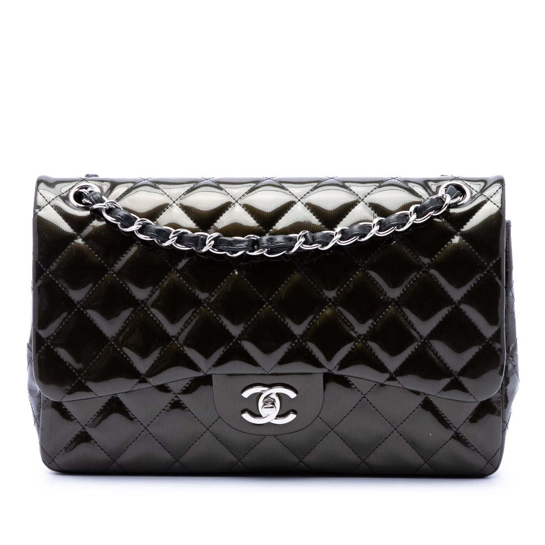 Chanel Jumbo Classic Striated Cuir verni Double rabat